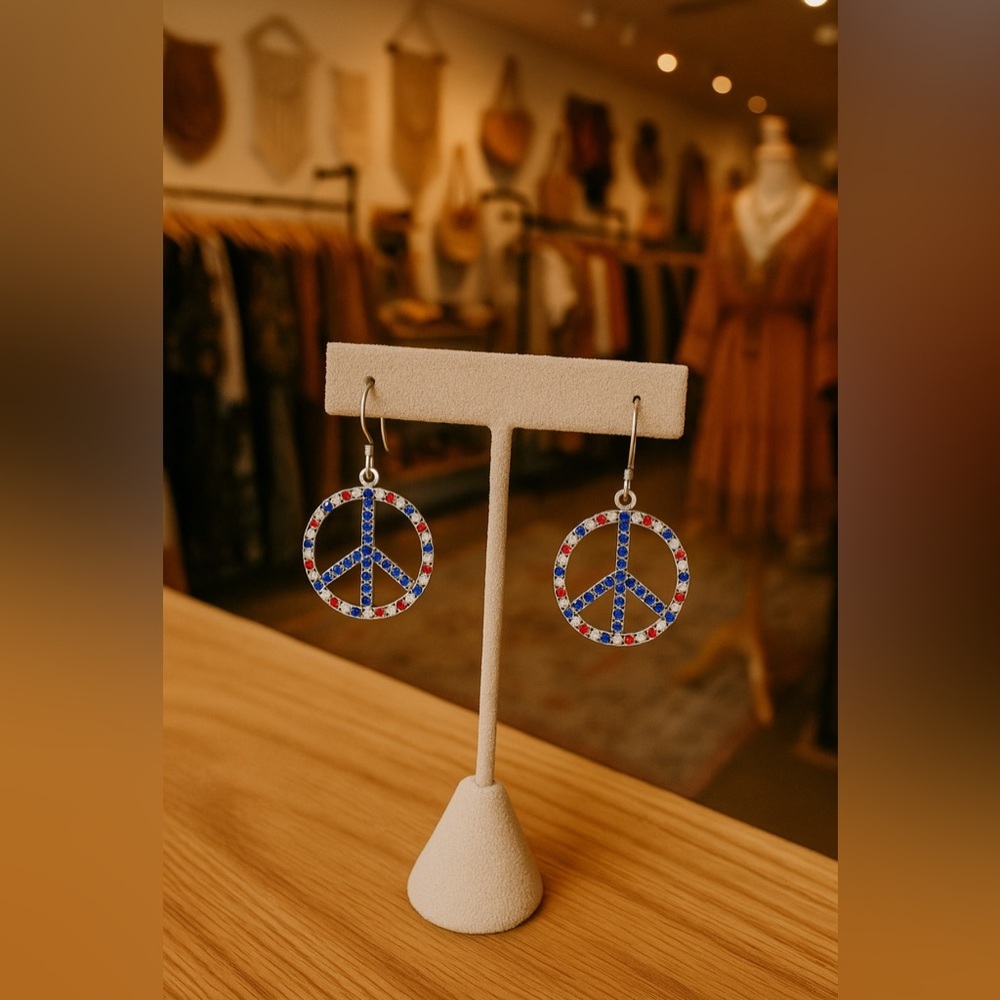 ☮️ Boho Peace sign pierced earrings w/red, navy & white little stones 🤍💙❤️ - Picture 2 of 2